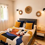 Cala Rossa By Sarai Apartment Lecci